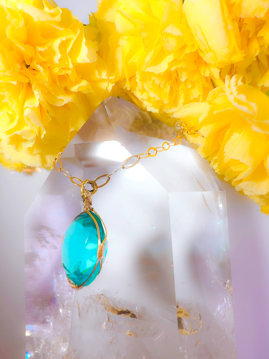 LEMURIAN BLUE STONE】 15CT！パライバエレクトリックブルー |アンダラ